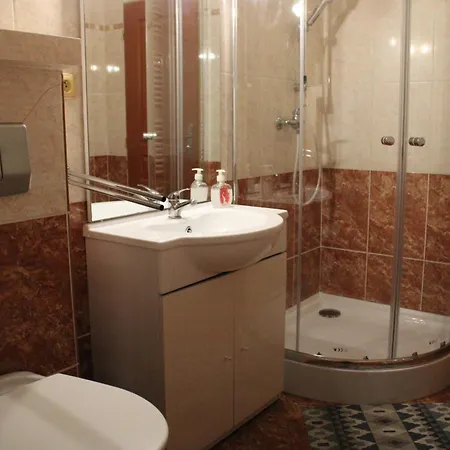 Patriot Hotel