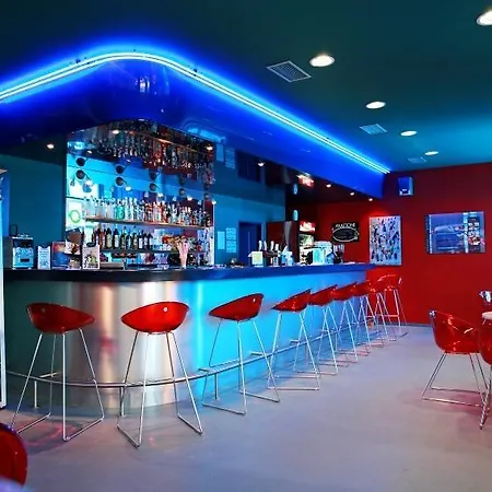 Patriot Hotel