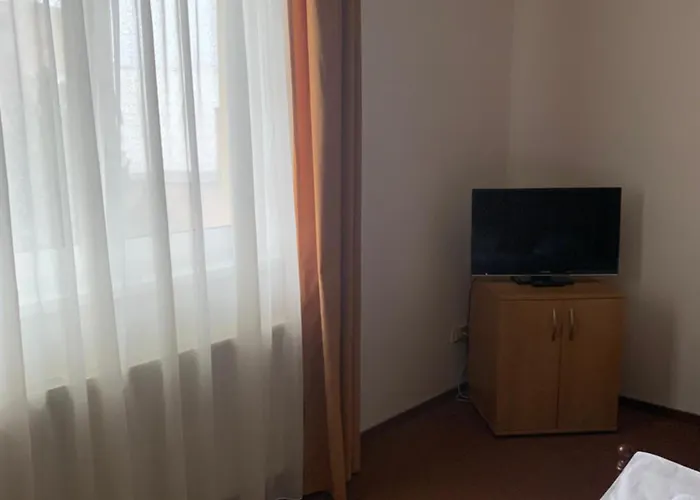 Hotell Patriot 4*